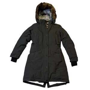 The North Face women’s S Small gray Tremaya parka 550 full winter jacket EUC